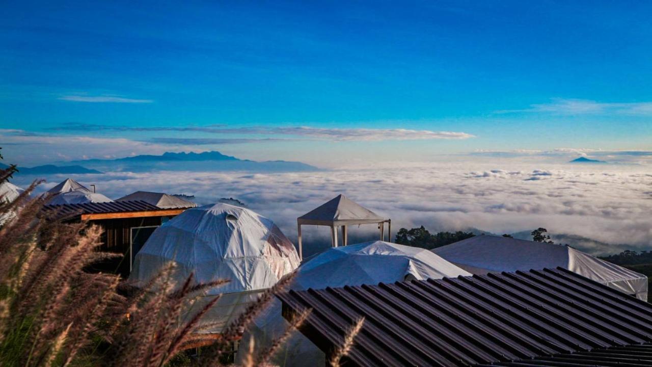 Hotel ภูเบิกฟ้า แคมป์ปิ้ง Mon Jam Exteriér fotografie